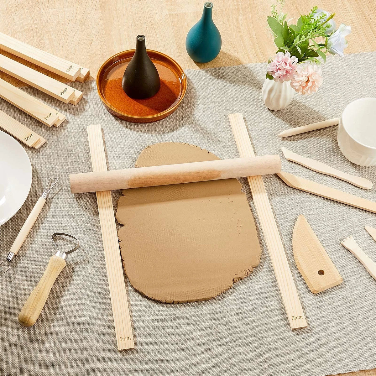 Sasyl 10 Pcs Pottery Teaching Rolling Mud Stick Guide 5 Size, Wood Color