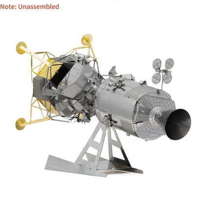 1/48 Scale USA Apollo CSM With Lunar Module Unassembled Model Kit Display