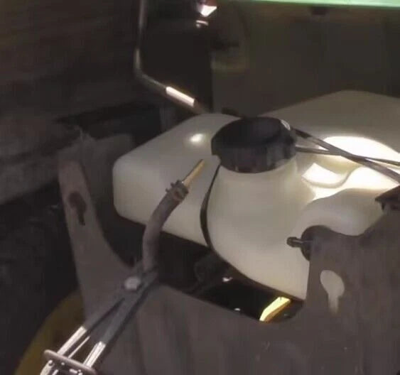 Fuel Gas Tank Fit John Deere GY21102 GY21876 L100 L110 L120 L130 L105 L118 L111