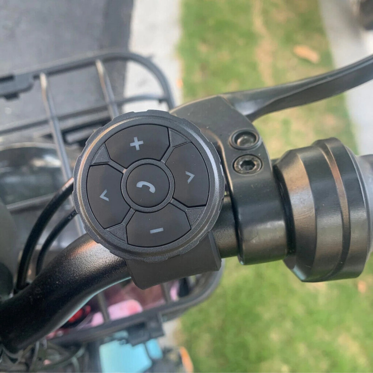 Wireless Bluetooth Media Button Remote Controller Car Motorcycle Bike Steering