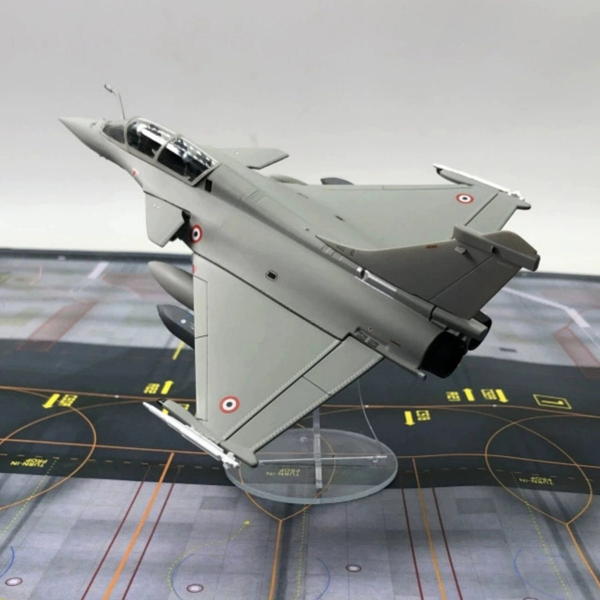 1/72 French Air Force Rafale B Fighter Finished Alloy Model Airplane Toy Gift