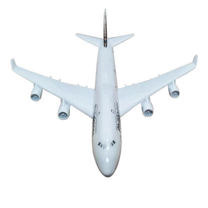 Diecast Alloy 1/350 Philippine Air Airlines B747 Airplane Model Plane Toy Gifts